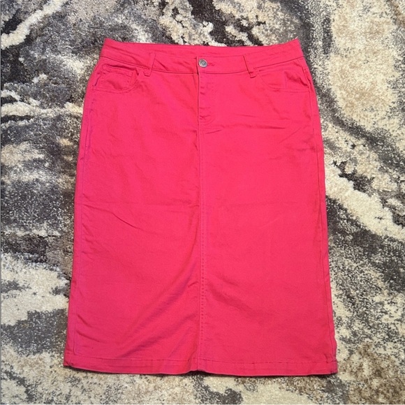 Two skirts - Picture 4 of 13